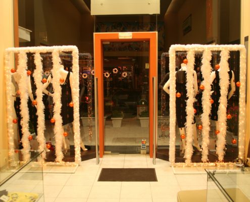 EWGE-CLOTHES-SHOP WINDOW-2005